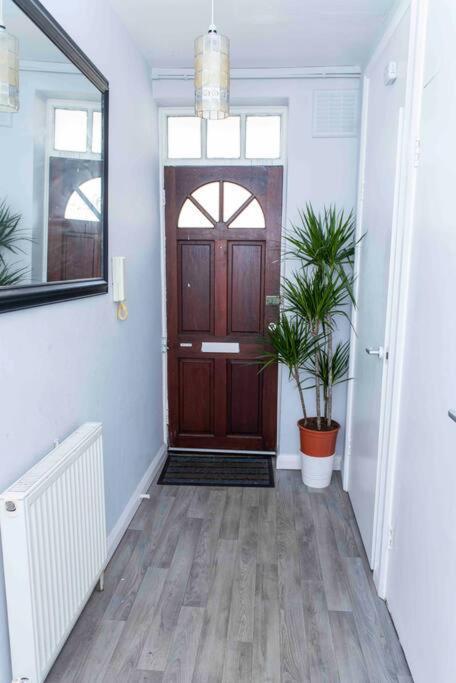 Апартаменты Lovely Flat In Crouch End Лондон Экстерьер фото